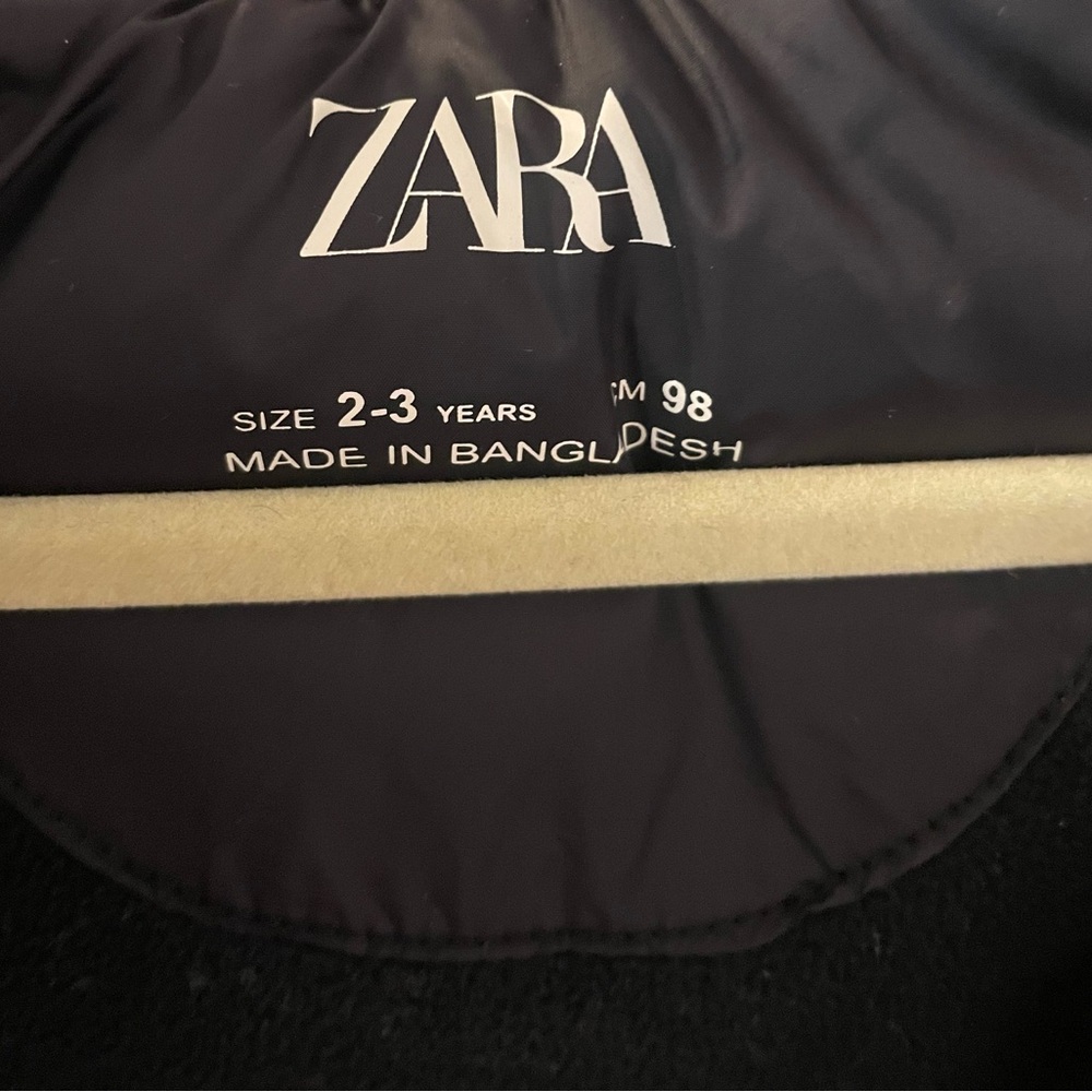 ZARA Kids Black Puffer Jacket - Picture 8 of 9